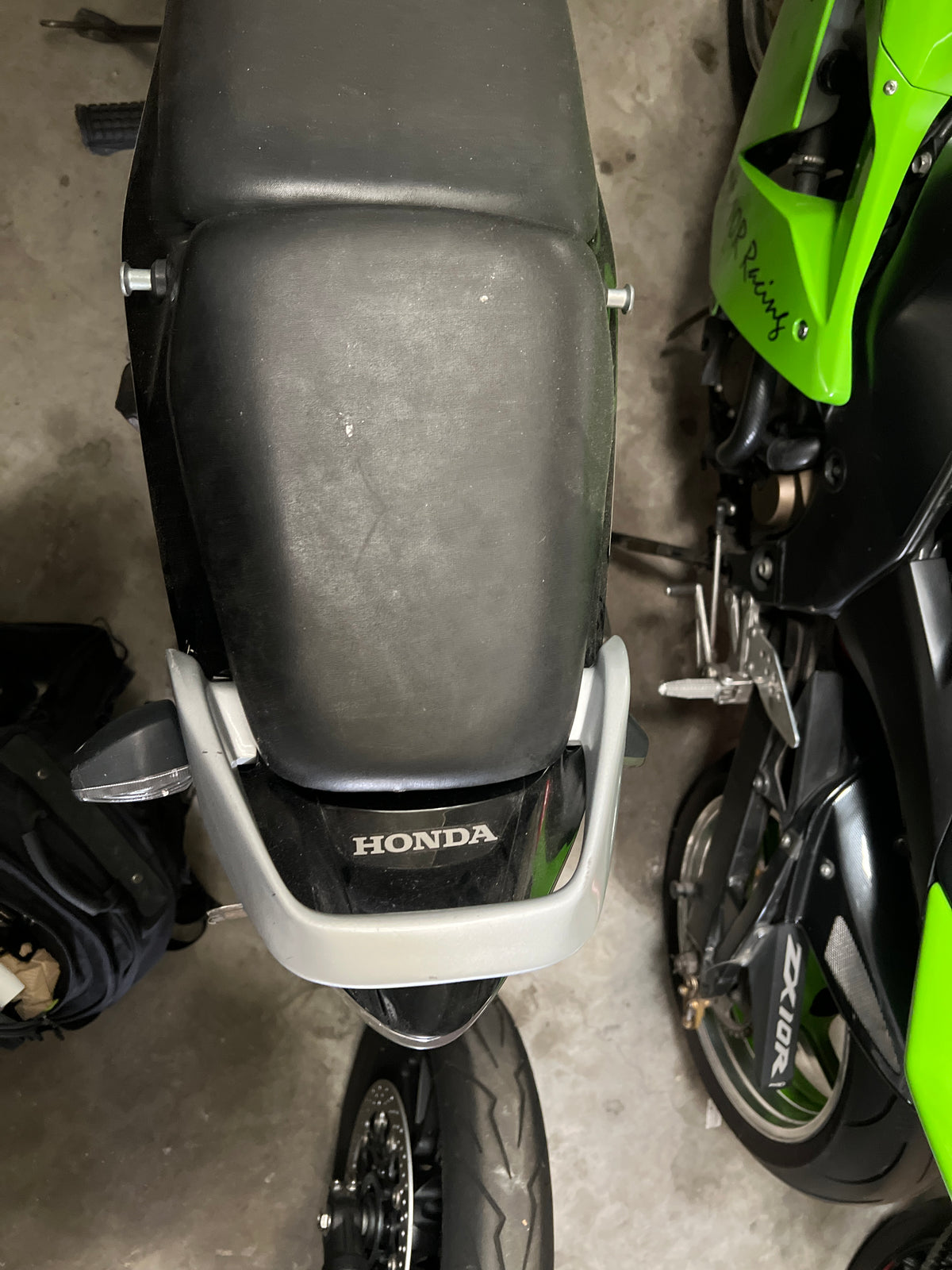 CBR125 Griff-Abdeckung